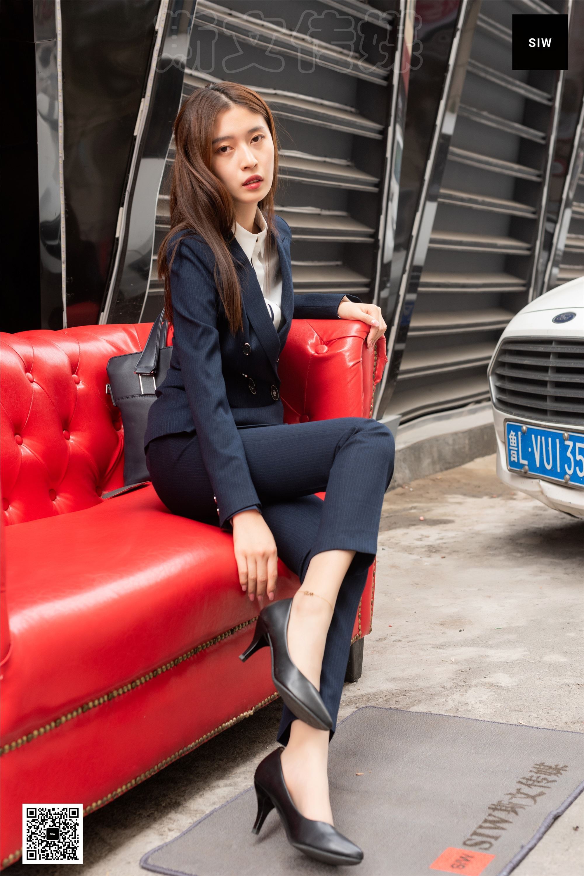 SIW斯文传媒 055 时尚气质OL职业双排扣西装制服 - 甄珍